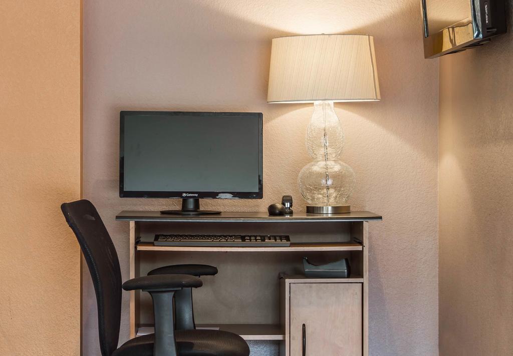 Rancho Cordova Inn מראה חיצוני תמונה
